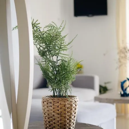 Apartment House Of Farros